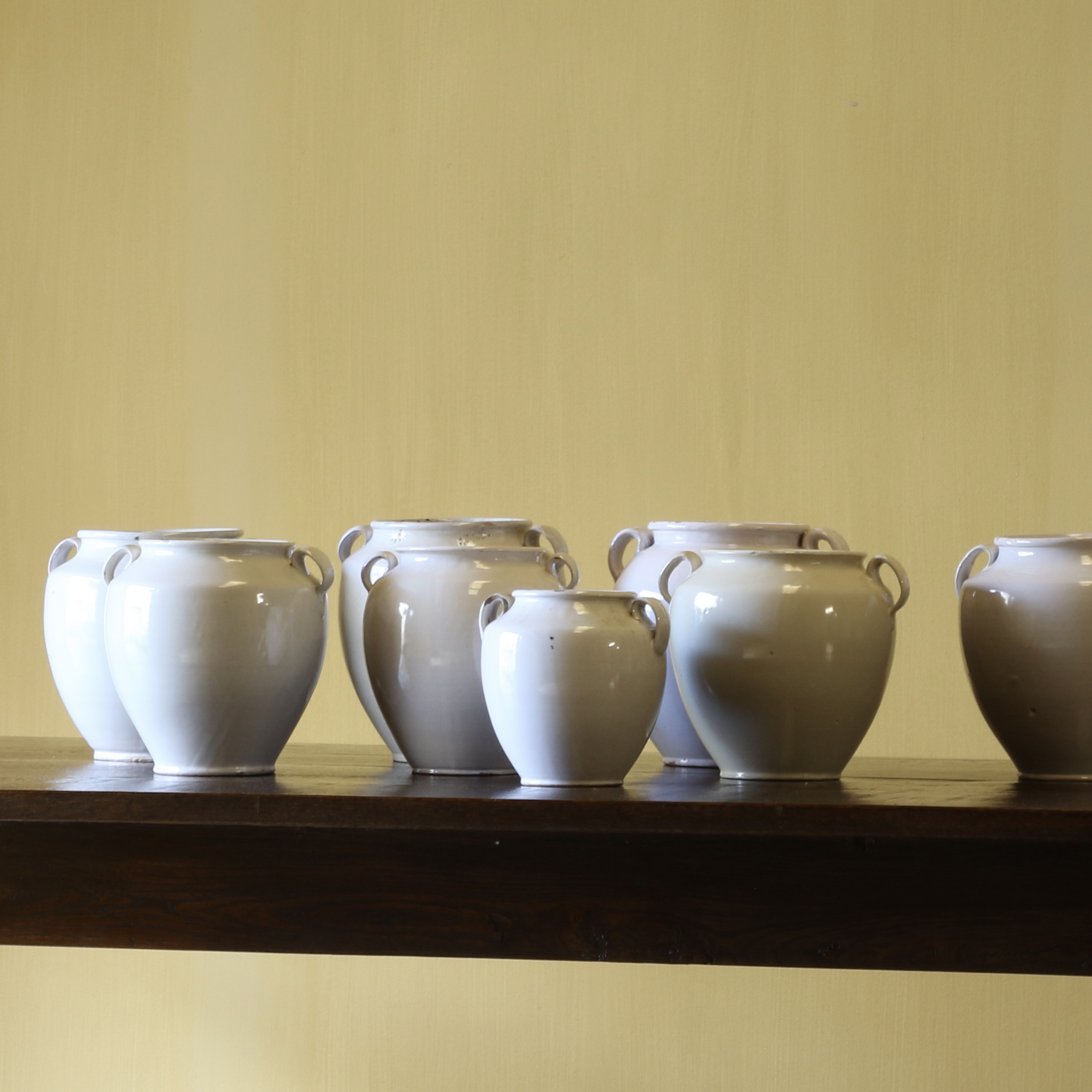 154-09 - French Pots